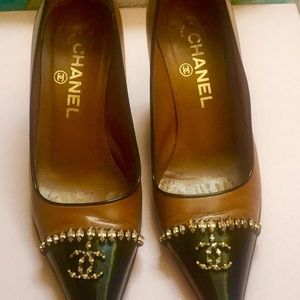 Classic Vintage CHANEL heels.  CC Crystal Toecap!